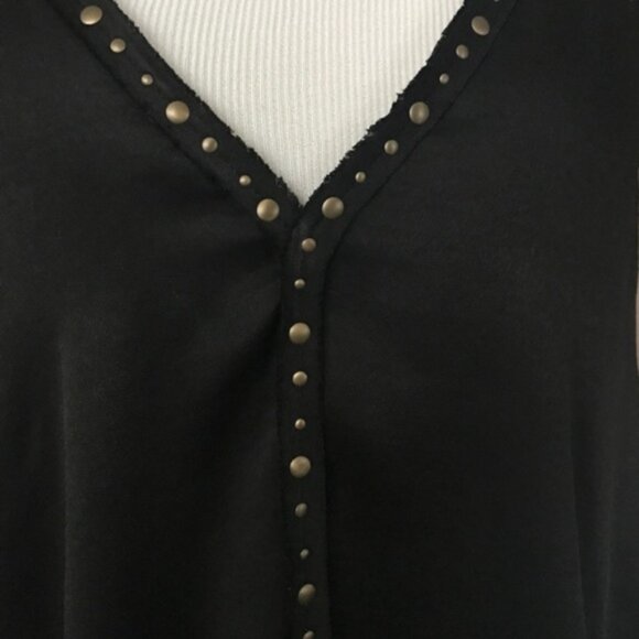 New BCBGMaxAzria Abbey v-neck studded cutout cage open back trapeze satin top - Picture 6 of 8